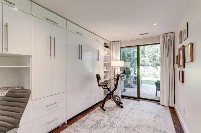 Additional image 25 of 142 Pears Ave Unit B2