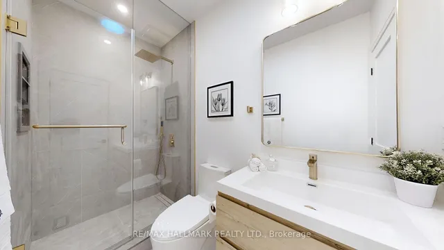 Additional image 23 of 85 Springdale Blvd