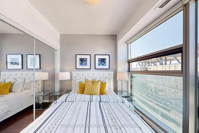 Additional image 21 of 14 York St Unit 6207