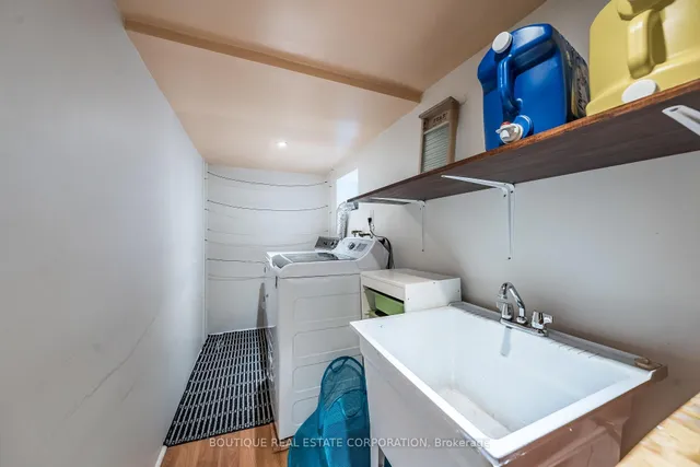 Additional image 32 of 36 Frances Ave