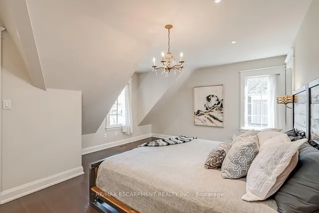 Additional image 33 of 1050 Mohawk Rd