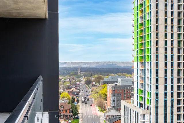 Additional image 31 of 15 Queen St Unit 1409