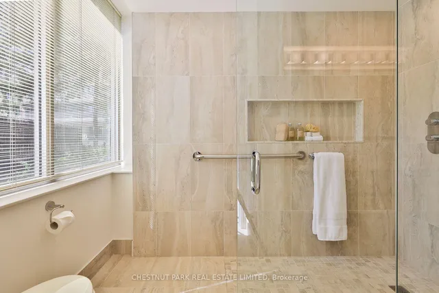 Additional image 16 of 2 Lynwood Ave Unit 201