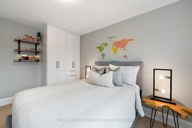 Additional image 26 of 25 Elmont Dr