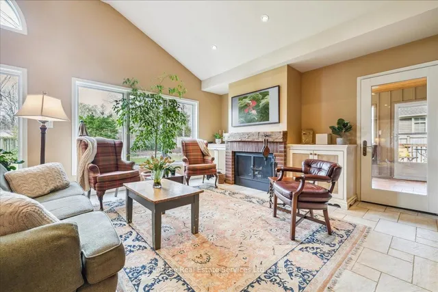 Additional image 14 of 246 Albion Ave