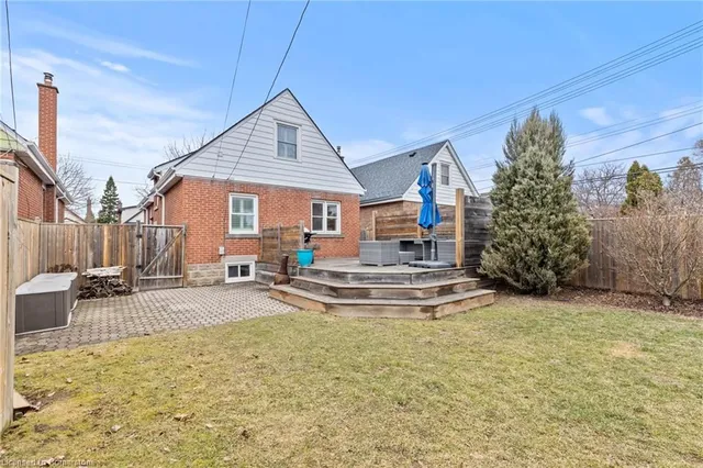 Additional image 35 of 169 Huxley Ave