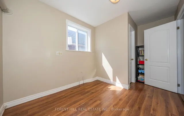 Additional image 25 of 92 Avondale Ave