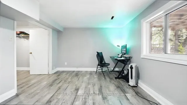 Additional image 31 of 599 Ashprior Ave