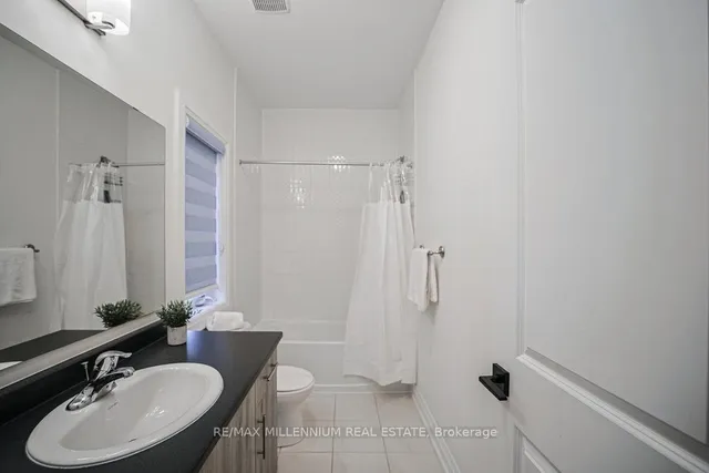 Additional image 33 of 41 Hawtrey Rd