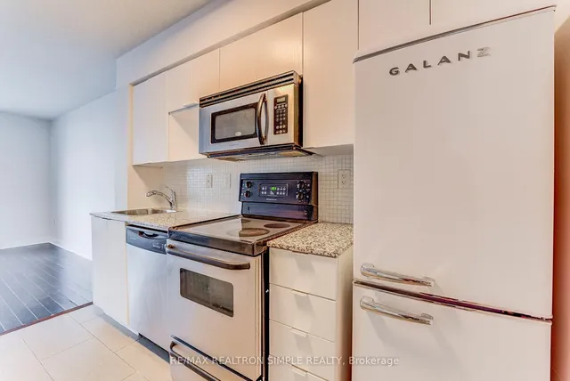 Additional image 28 of 15 Brunel Crt Unit 703