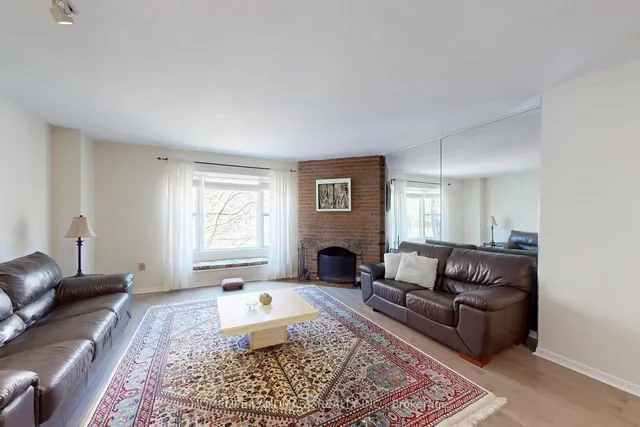 Additional image 3 of 4 Longboat Ave