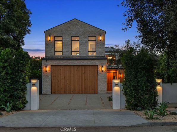 15158 Greenleaf St, Sherman Oaks, CA 91403