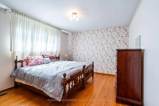 Additional image 14 of 106 Owen Pl