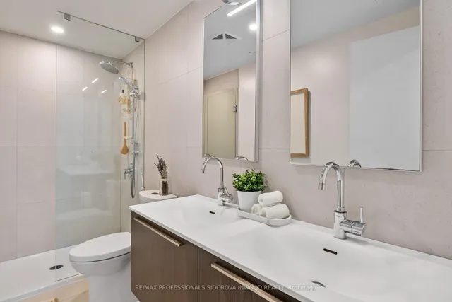 Additional image 17 of 2720 Dundas St Unit 606