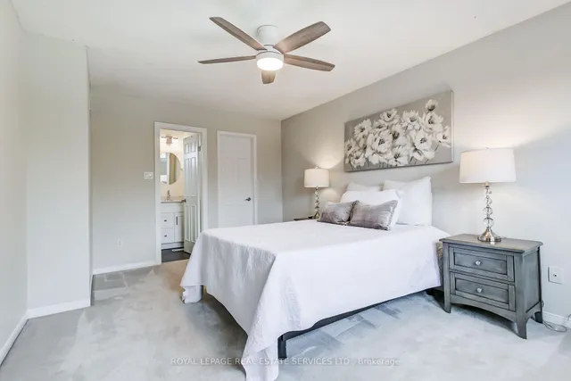 Additional image 16 of 1434 Queensbury Cres