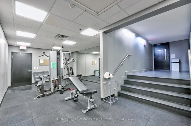 Additional image 23 of 38 Joe Shuster Way Unit 421