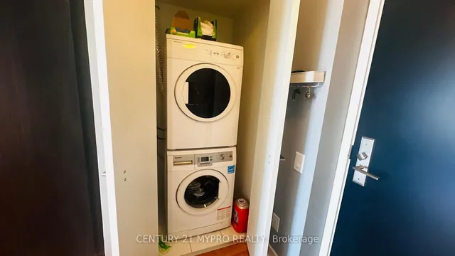 Additional image 33 of 290 Adelaide St Unit 2708