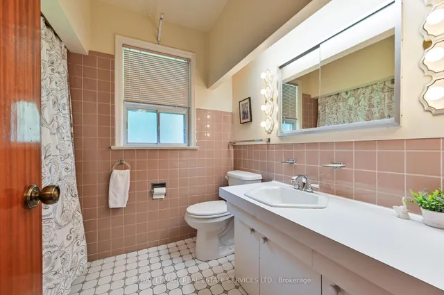 Additional image 19 of 20 Munhall Rd