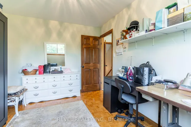 Additional image 19 of 112 Henley Dr