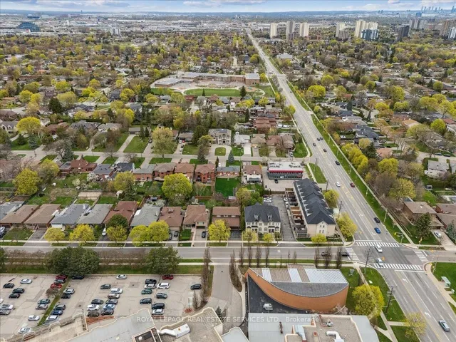 Additional image 50 of 116 Clement Rd