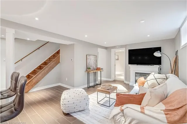 Additional image 17 of 419 Patricia Dr