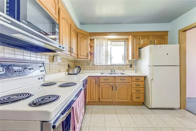 Additional image 29 of 1515 Burloak Dr