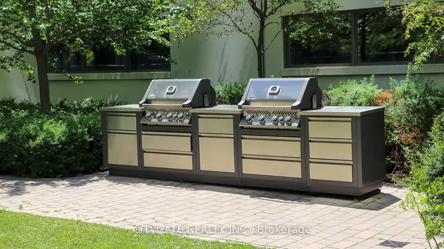 Additional image 16 of 80 Absolute Ave Unit 806