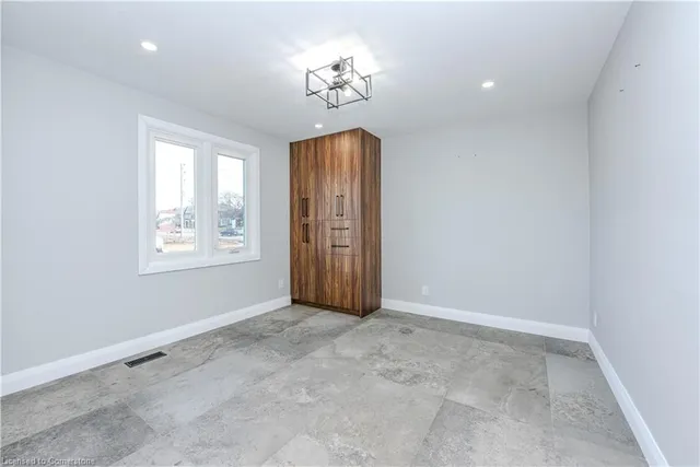 Additional image 16 of 1204 West 5th St