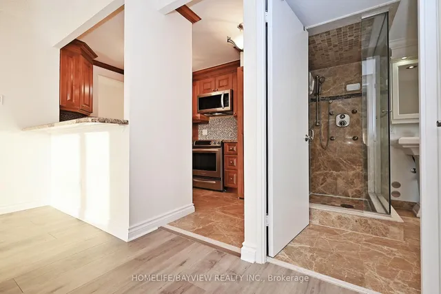 Additional image 29 of 1055 Bay St Unit 1111