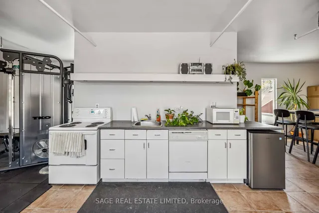 Additional image 43 of 365 Dundas St Unit 224