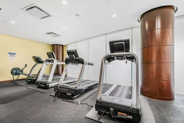 Additional image 26 of 5 Northtown Way Unit 1413