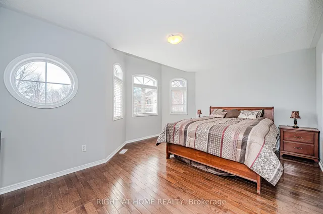 Additional image 28 of 2267 Empire Cres