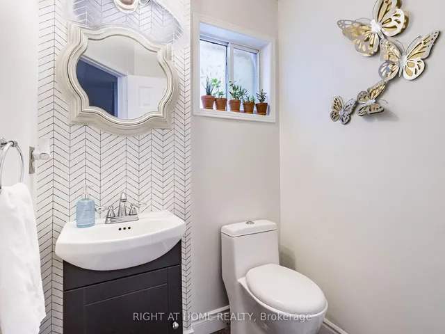 Additional image 15 of 11 Tiller Tr