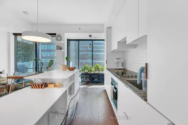 Additional image 17 of 5 St Joseph St Unit 1704