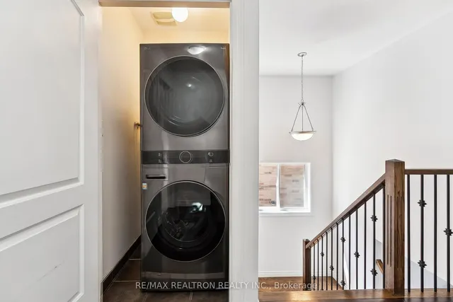 Additional image 21 of 87 Whistler St