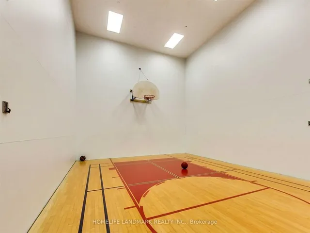 Additional image 3 of 1001 Bay St Unit 1019