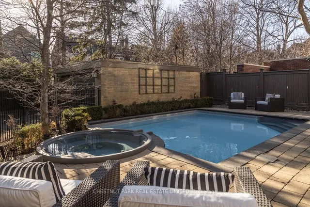 Additional image 33 of 406 Glenayr Rd