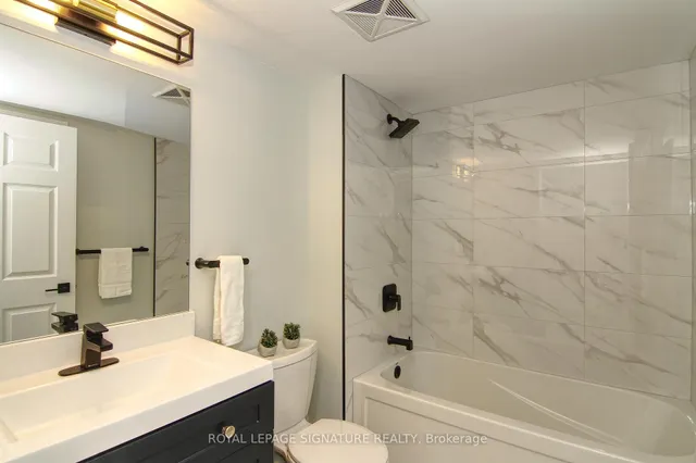 Additional image 7 of 51 Lower Simcoe St Unit 512