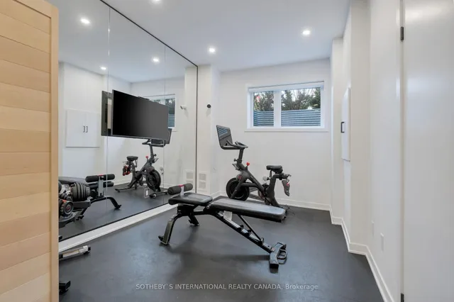 Additional image 45 of 141 Green Gardens Blvd