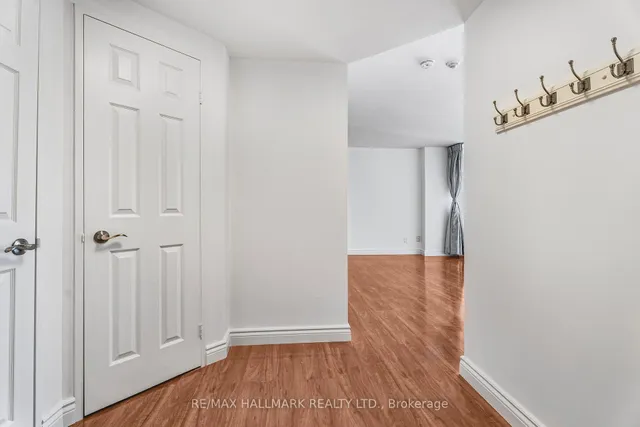 Additional image 20 of 55 Centre Ave Unit 1607