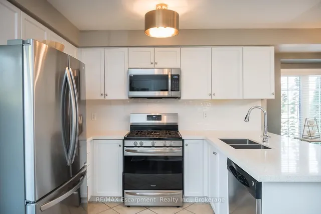 Additional image 15 of 4205 Cole Cres