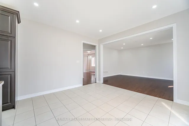 Additional image 19 of 18 Eltesoro St