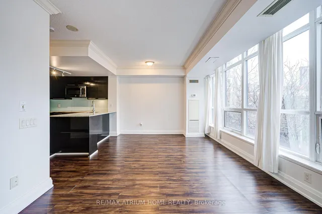 Additional image 15 of 23 Carlton St Unit 310