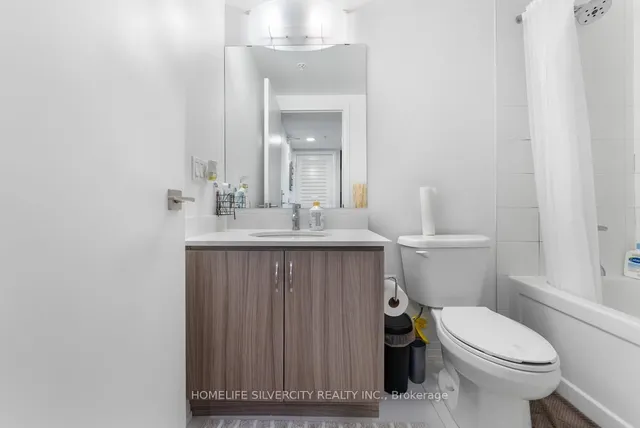 Additional image 23 of 408 Browns Line Unit 307