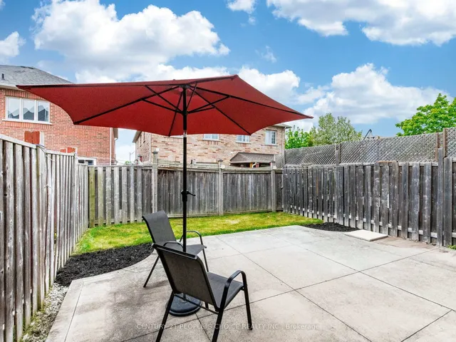 Additional image 44 of 74 Crystalview Cres