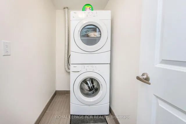 Additional image 7 of 60 Baycliffe Cres Unit 106