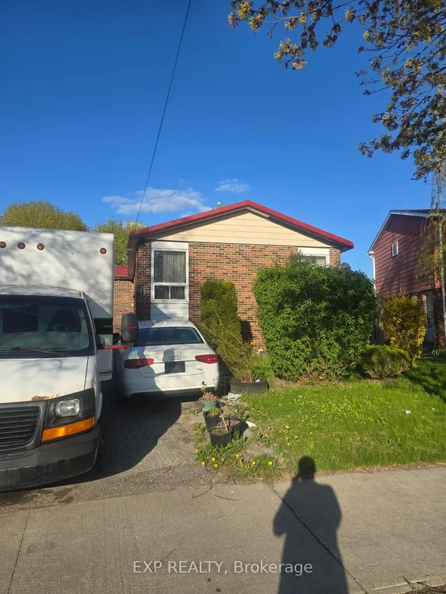 77 Snowball Cres