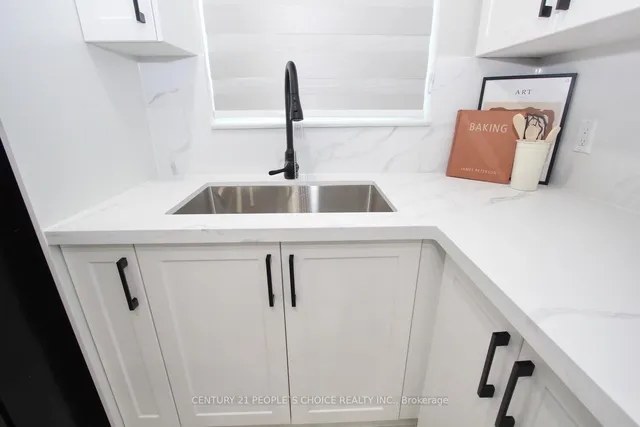 Additional image 19 of 6 Midhurst Dr