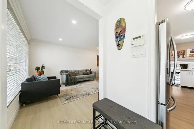 Additional image 7 of 1612 Wavell Cres