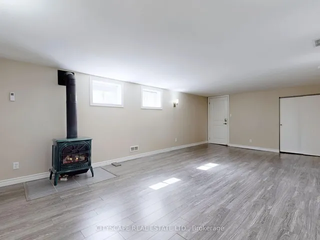 Additional image 25 of 377 Martin St